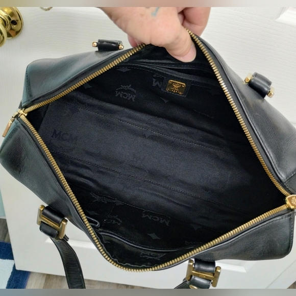 MCM Barrel Bag With Studs - Picture 9 of 12